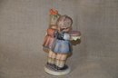 (#17) VTG Hummel Goebel Figurine HAPPY BIRTHDAY GIRLS With Cake #176/0