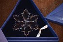 (#210) Swarovski Crystal Annual Edition 2011 Christmas SNOWFLAKE ORNAMENT In Box