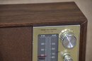 (#64) Vintage Realistic AM-FM Radio MTA-8 Model #12-689