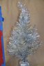 (#95) Silver FiberOptic Multi Color 32' Height Table Top Tree - See Condition Notes - Lights Up.