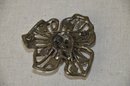 (#524) Vintage Erica Lyons Green Pearl Rhinestone Bold Flower Brooch Pin
