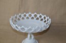 (#156 ) Vintage MCM Westmoreland COMPOTE BOWL Footed Pedestal Open Lace 10'