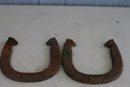 (301) Vintage  (4-) Throwing Horse Shoes / Drape Forge