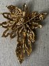 (#523) Beautiful Vintage Leaf Gold Gilt Brooch / Pin Pendant Inlay Diamond Detail 3'