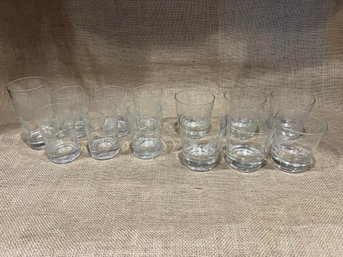 (#7) Etched Drinking Glasses Tumblers And Highball ( 12 Glasses)