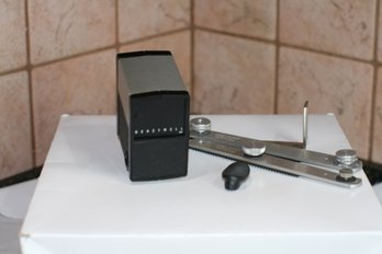 (#235) Vintage Honeywell Strobonar 400 Camera Flash Unit - Untested