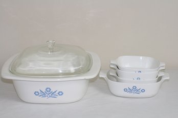 (#300) Corning Ware Set (5)/  Corn Flower Pattern - DUTCH OVEN- 4 QT W/COVER (Stain & Chip) & Casserole Dishes