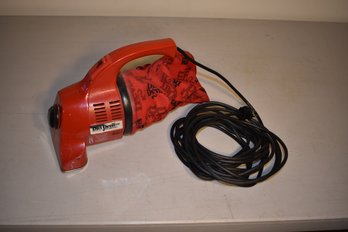 Electric Dirt Devil Portable Vacuum
