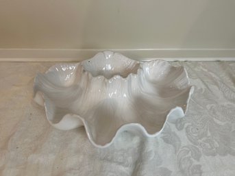 (#14) Conch Shell Serving Dish   Stamped  & Signed Made In Portugal   11x 12