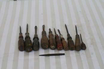 (213) A Lot Of Antique Wooden Handled Screw Drivers & Nail Punch