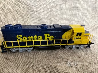 (#79) New In Box  Ho Scale Life-Like Santa Fe 3500 Train