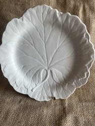 (#121) Wedgwood Leaf Print Matte Finish Plate Etruria 7'