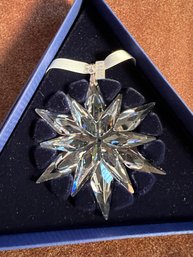 (#212) Swarovski Crystal Annual Edition 2014 Christmas SNOWFLAKE ORNAMENT In Box