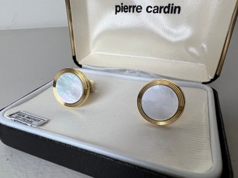 (#328) Pierre Cardin Cufflinks Inlay Pearl