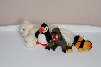 (#217) Lot Of Vintage Beanie Babies (2) And Gund Stuffed Animals (2)