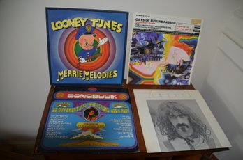 42) Record Albums Lot Of 4: Zapped, 1969 Warner Reprise Songbook, Moody Blues,  Looney Tunes ( See Details)