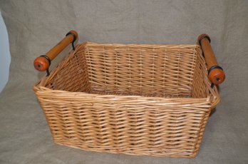 (#139) Wicker Basket With Side Handles 19x15