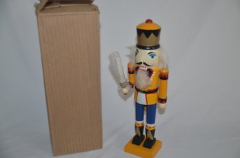 (#8) Nutcracker Soldier Yellow Outfit Wood 12'H