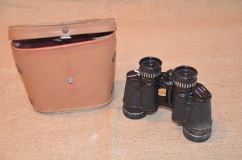 (#60) Taylor Binocular 7x35 Wide Angle 10 Degrees Field 525 Ft At 1000 Yards Serial 57316 With Case