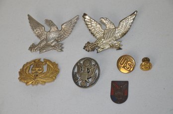 (#400B) Vintage Army Military Shako Plate Eagle Emblem ~ Eagle Insignia Hat Pin