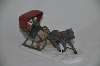 (#15) Department 56 Sleigh And Horse Heritage Village 6.5'