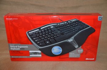 (#66) Microsoft Natual Ergonomic Keyboard 4000 Model 1048 Serial 7687603739053