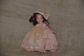 (#16) Antique Doll 6'h