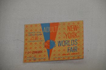 150) Vintage New York Worlds Fair ADMIT ONE TICKET #P204654