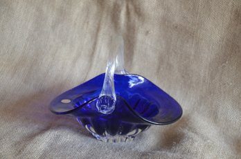 (#97) Cobalt Blue Art Glass Basket 6' Tall Handblown Handle Made In Romania 7x6x6