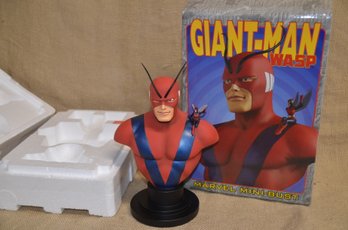 (#28) 2001 Marvel GIANT MAN & THE  WASP Mini Bust Statue #3605/6500 Sculpted By Randy Bowen