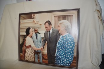 154) Picture Print President George W Bush And Prime Minister Of India, Indira Gandhi 24x20