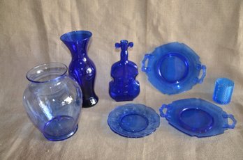 (#100) Vintage Cobalt Blue Assorted Glass Plate, Vases