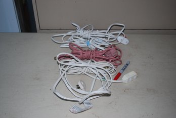 (#323) Extention Cords ( 5 Of Them)