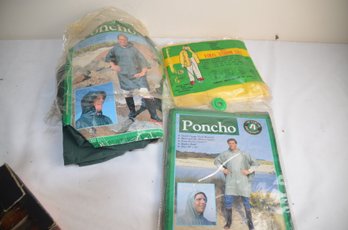 2 Sets Of Outdoor Ponchos 50x80  And Vinyl Storm Suit Size Large