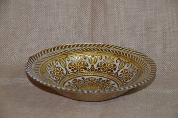 (#8) Glass Decorative Bowl 8.5' Gold Inlaid