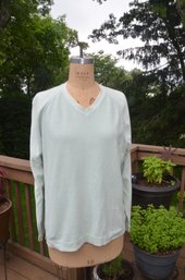 1LS) Tommy Bahama Large Mint Pullover Vneck Sweater