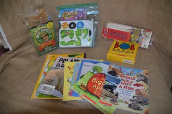 (#34) Children Books, Learning Material, 48 Episode Of Red, Green Show, Button Maker, 50 States Book