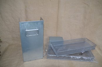 (#83) Metal Office Supplies File Holder And Tray