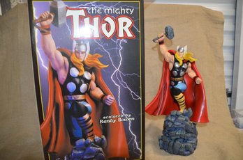 (#40) 1999 Marvel Bowen Design THE MIGHTY THOR #866/3000 Painted Strictly Limited 15'H