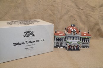 (#79) Department 56 VICTORIA STATION 1989 House Heritage Dickens Village Series In Orig. Box