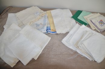 (#44) Vintage Table Dresser Linens