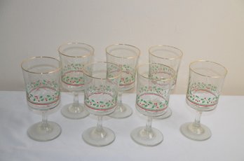 (#95) Christmas Wine Goblet Glasses Lot Of 7