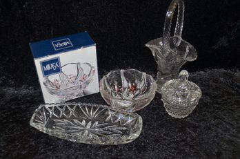 (#149) Lot Of 4 Glass Assorted Candy Dishes