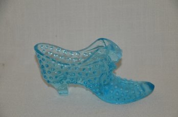 96) Fenton Hobnail Blue Glass Shoe