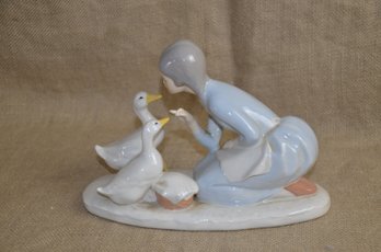 205) Reproduction Lladro Young Girl With 2 Large Geese