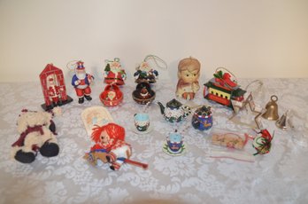 (#166) Assorted Lot Of Christmas Ornaments
