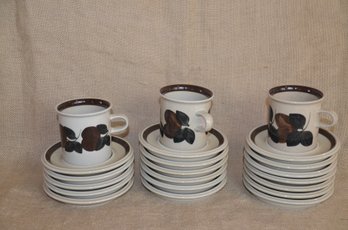 137) Arabia Finland Ruija Mugs (3) Saucers (18) Fruit Leaves Pottery China