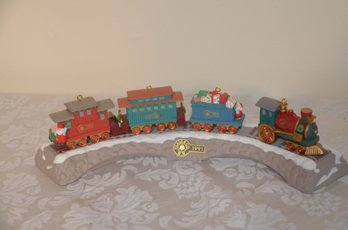 (#170) R.R. Clause And Co. 1991 Train Set Plastic 10' Base