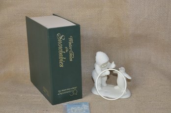 (#37) Snowbabies Winter Tales ~ I'LL TEACH YOU A TRICK Figurine ~ Dept 56 With Box