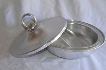 (#44) Vintage B.W. Buenilum Aluminum Covered Serving Vegetable Glass Divide Bowl 12'